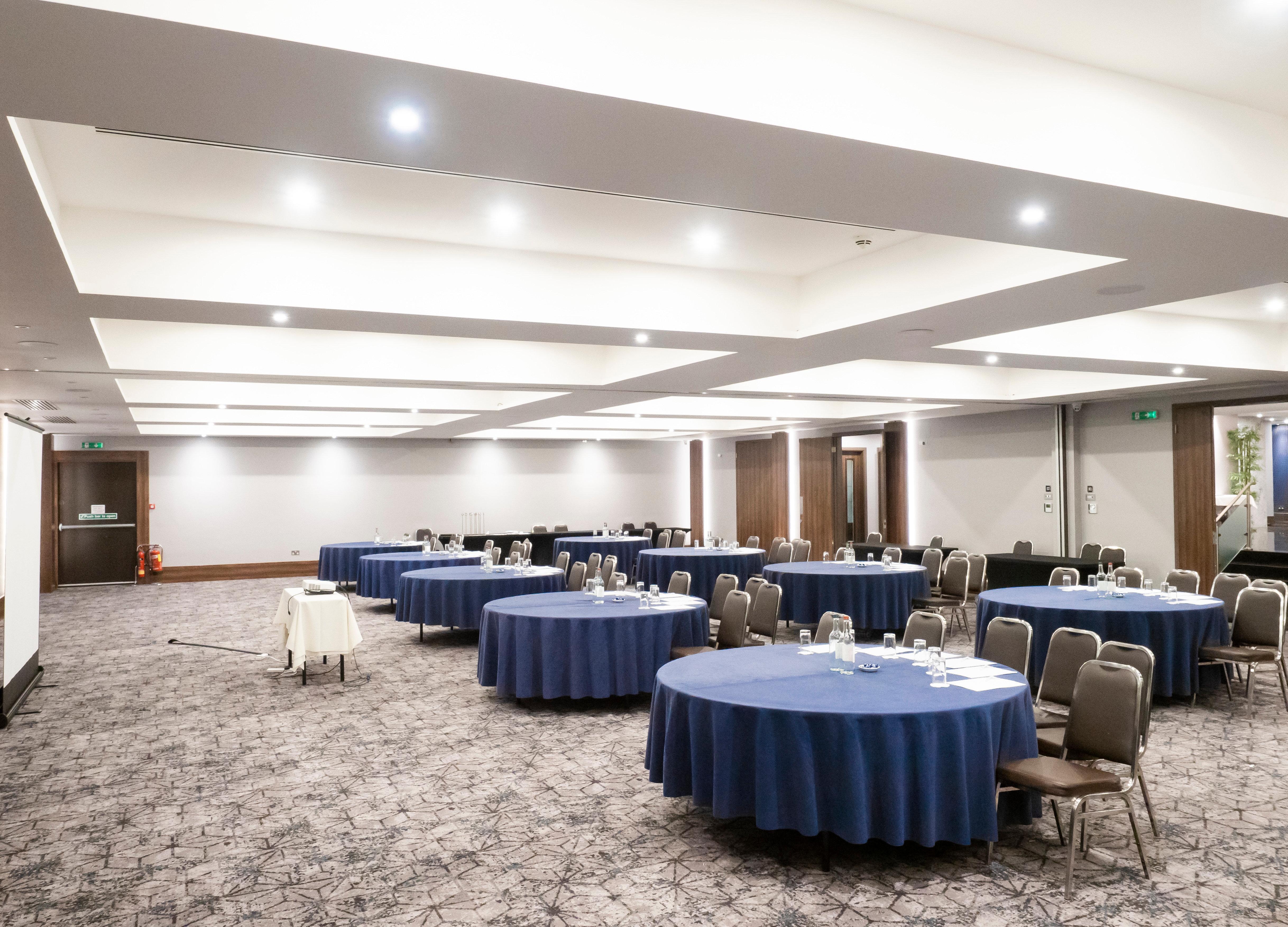Crowne Plaza London - Kingston By Ihg Hotel Surbiton Buitenkant foto