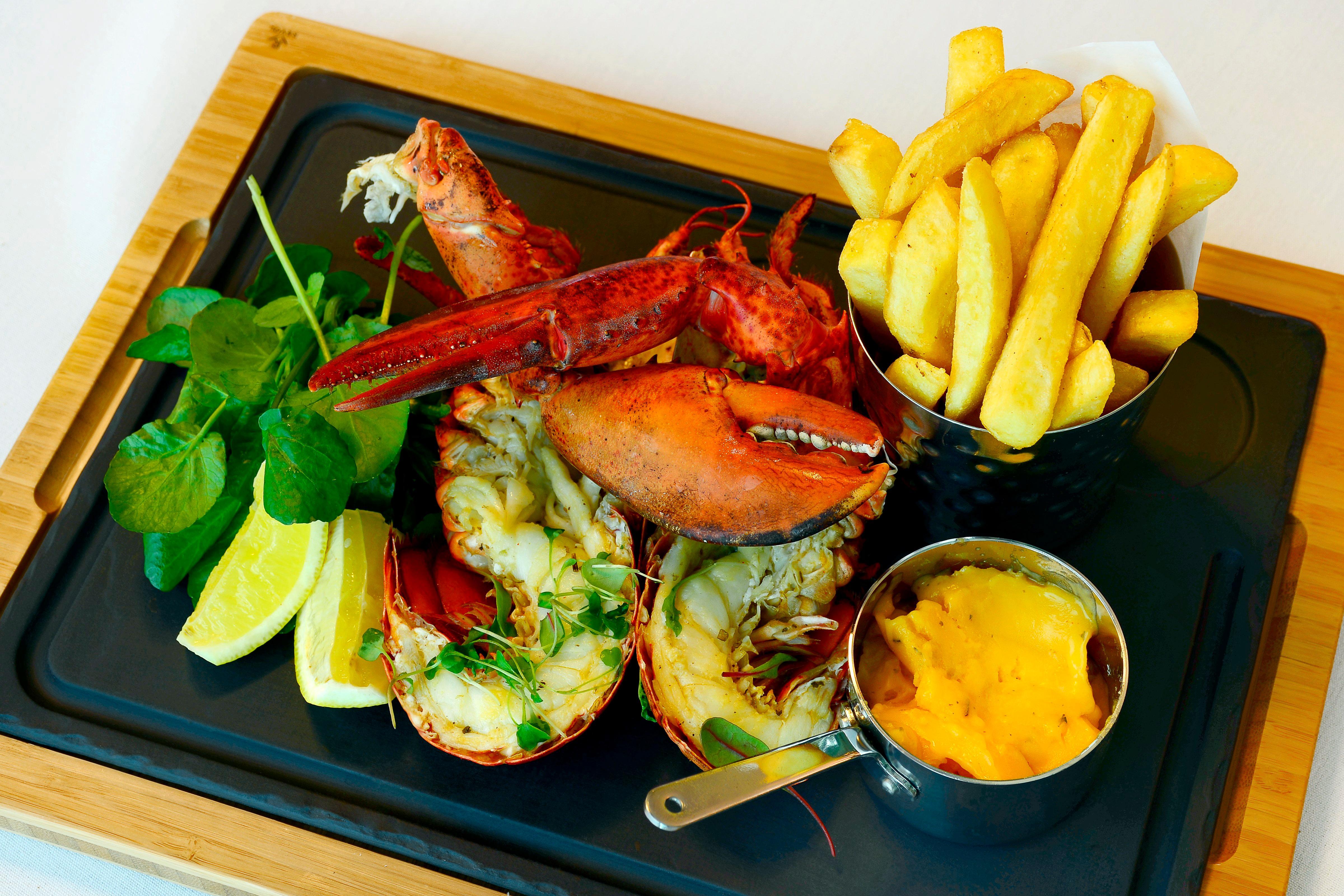 Crowne Plaza London - Kingston By Ihg Hotel Surbiton Buitenkant foto